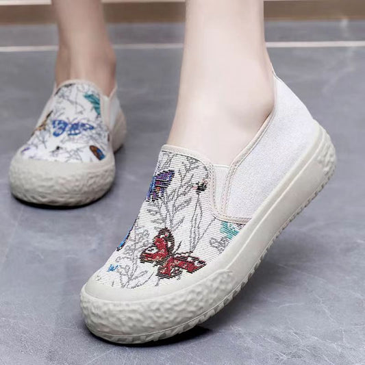 Old Beijing Slip-on Soft Bottom Canvas Shoes
