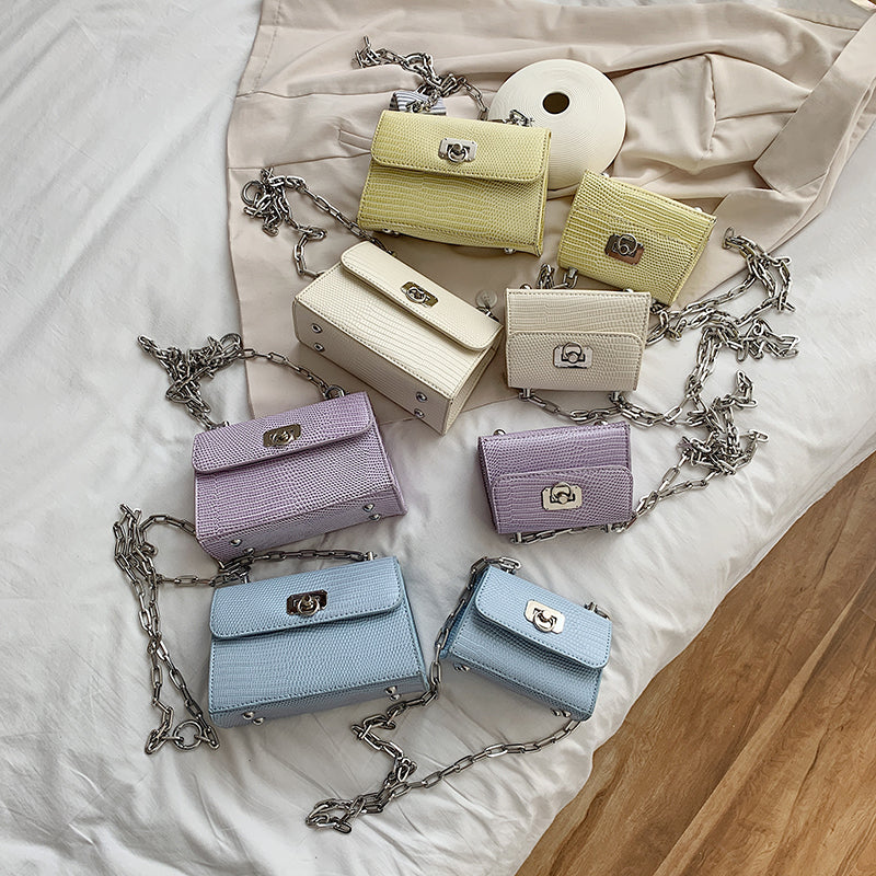 Ladies crossbody chain small square bag