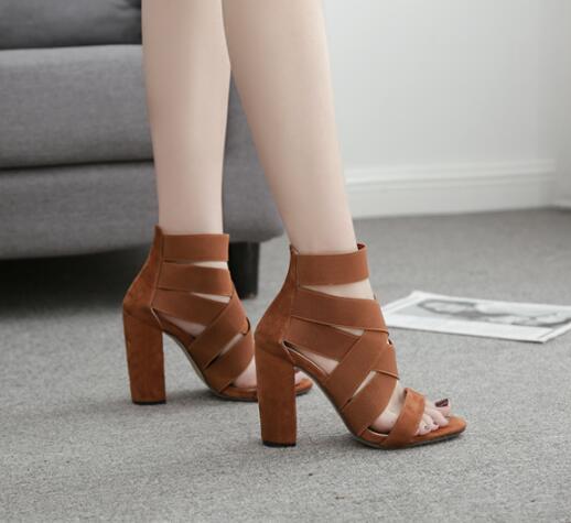 Open-toed sandals