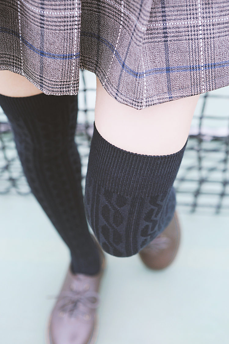 Over the Knee Ladies Twist Cotton Socks