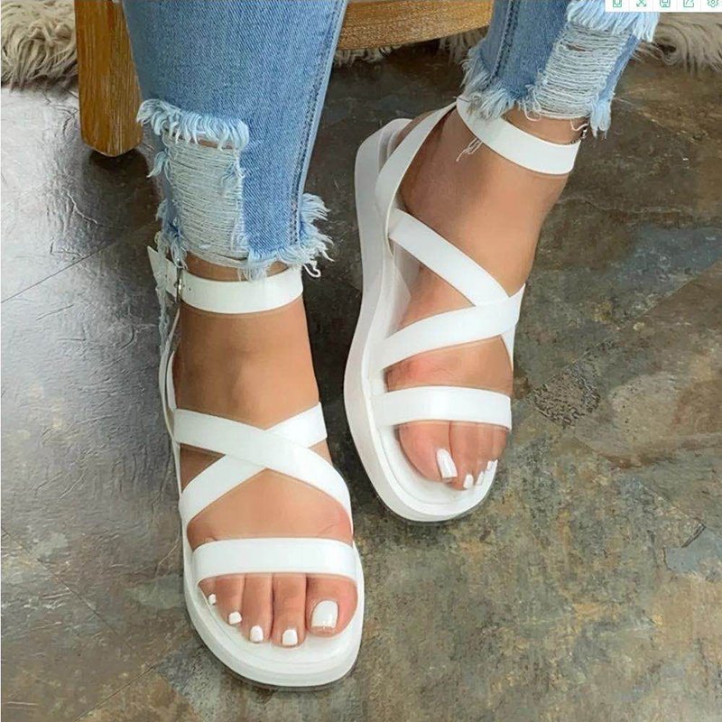 Women's round-toe flat sandals