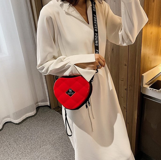 Large capacity slant bag
