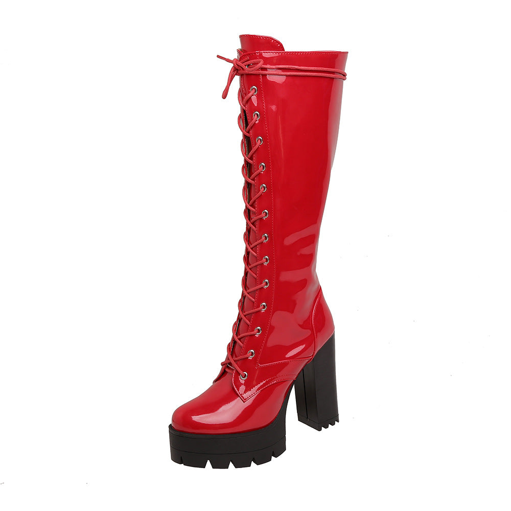 Large size lacquered front lace-up thick heel boots