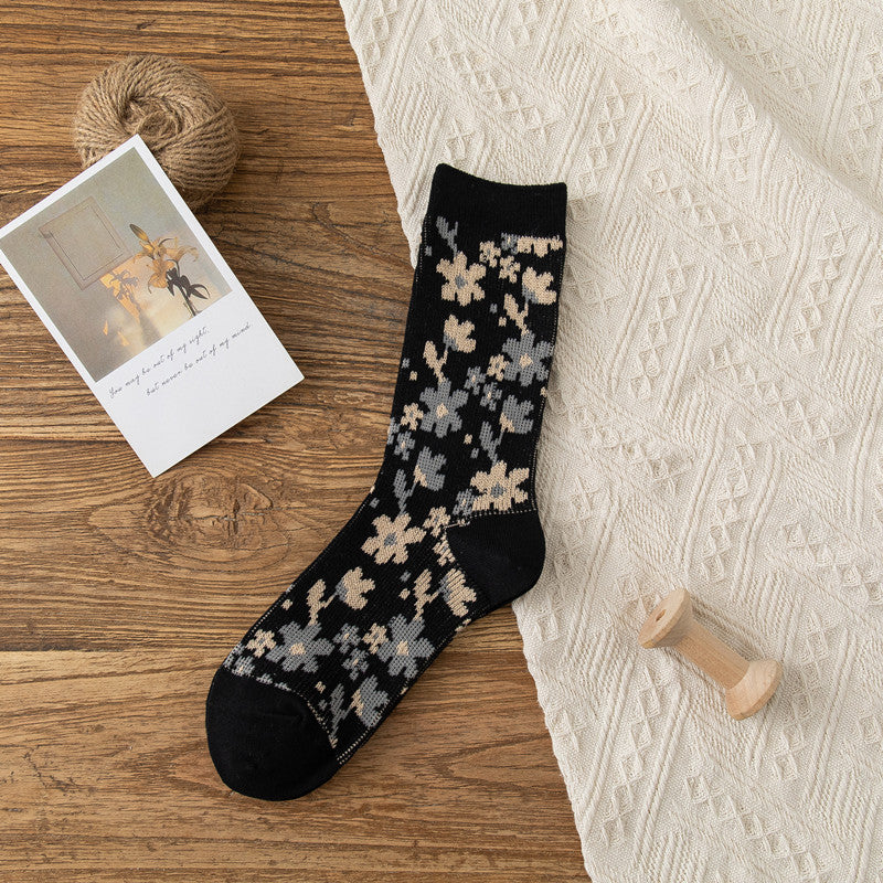 Retro-style Small Floral Ladies' Socks With High Tubes And Piles