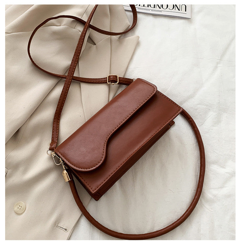 Simple and versatile small shoulder bag