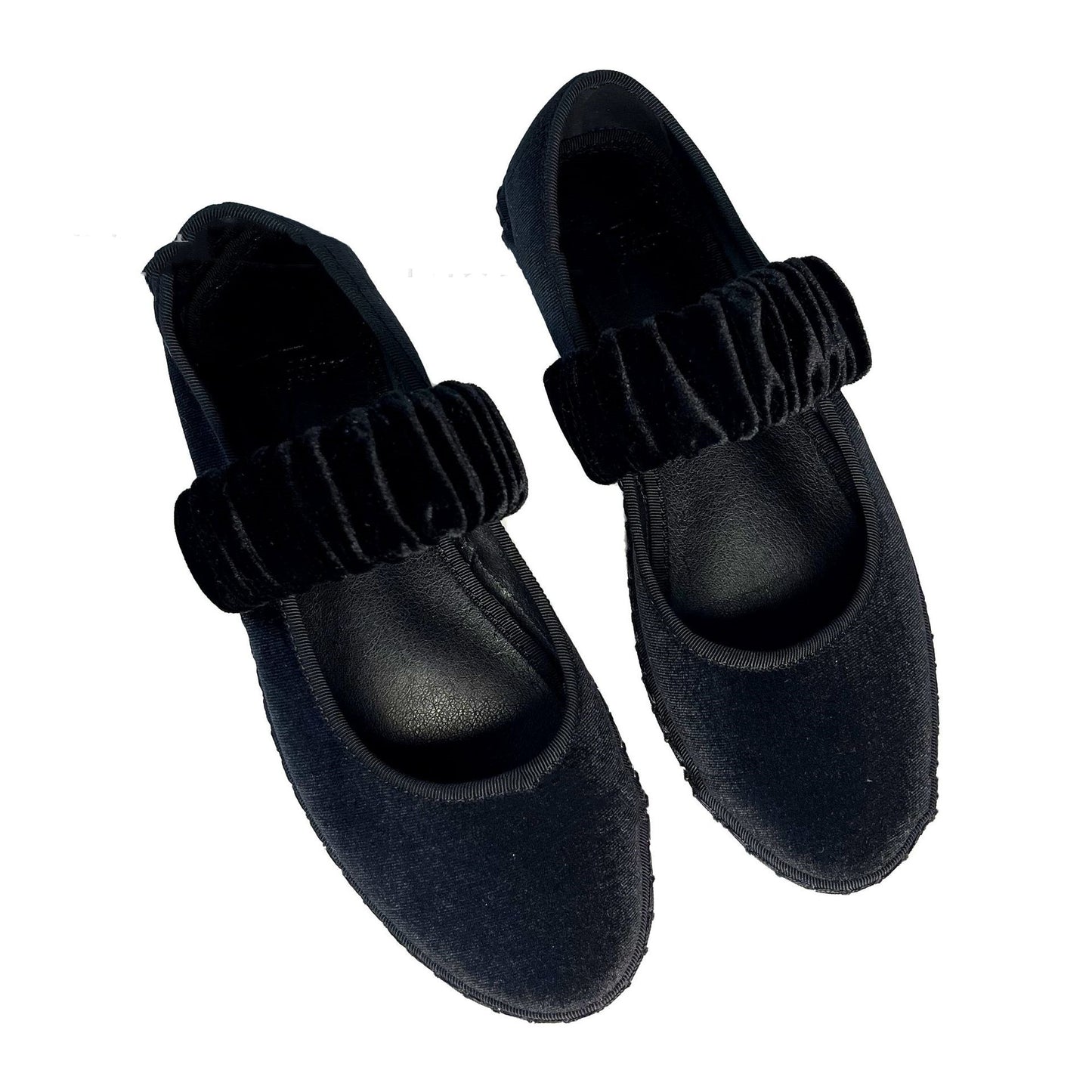 Pointed-toe Velvet Slip-on Ballet Flats With Elastic And Pleats