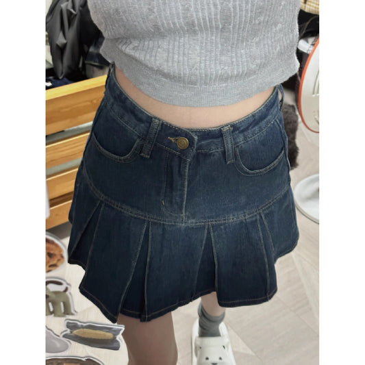 Retro High-waisted Denim A-line Pleated Skirt That Flatters