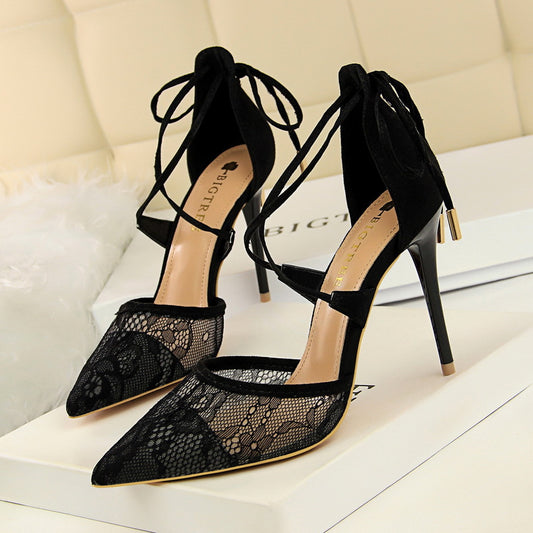Mesh lace cross cut sandals