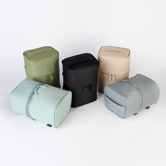 Three-dimensional waterproof portable cosmetic bag