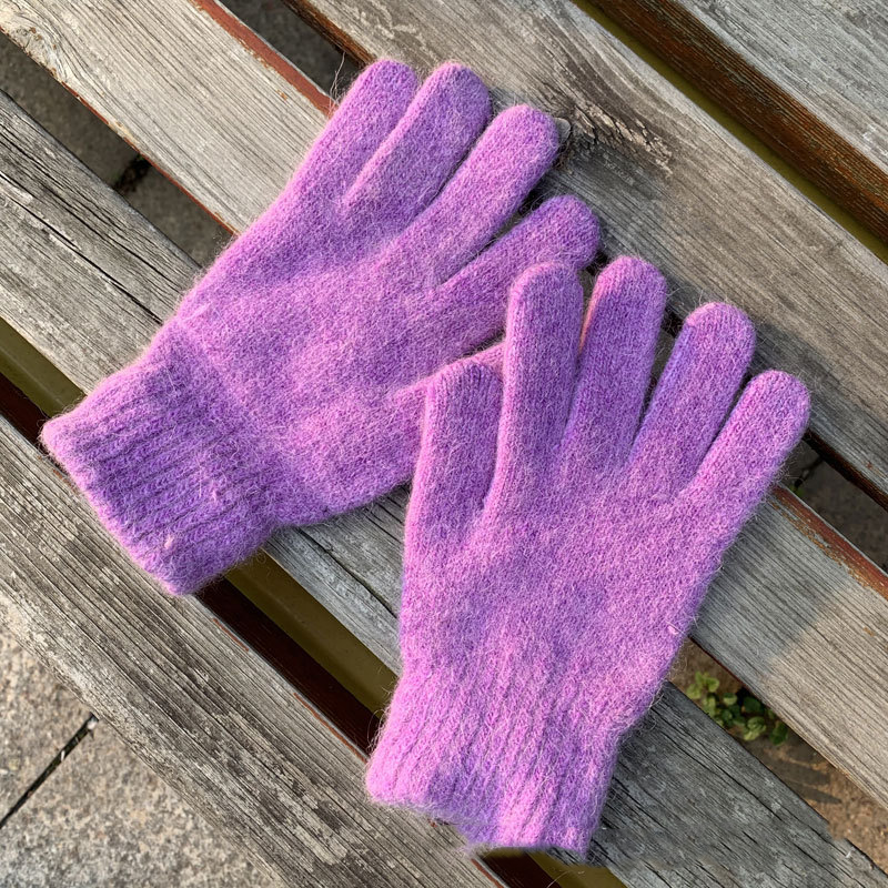Warm cycling gloves for students