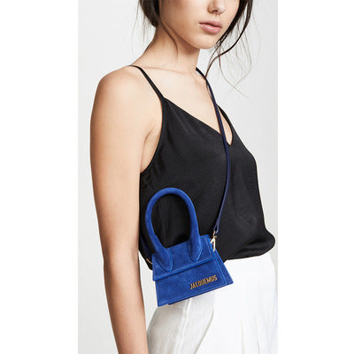Women's small shoulder oblique