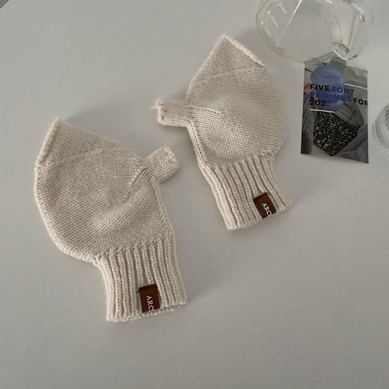 Strikkede handsker med touchskærm og uldfor
