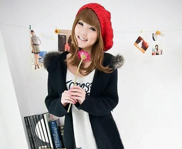 Women's Autumn And Winter Big Buds Twist Ball Knitted Hat