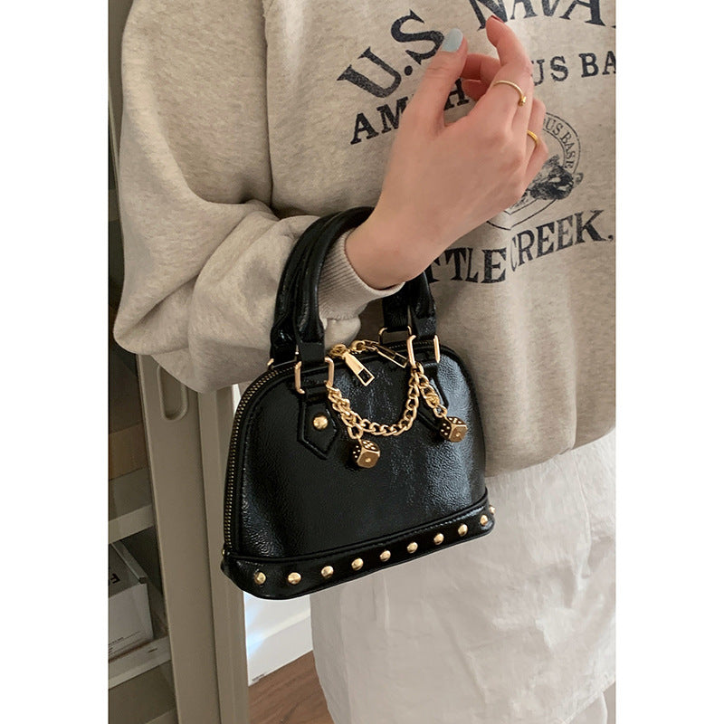 Champagne-gold Shell Bag Fashionable Shoulder And Crossbody Style