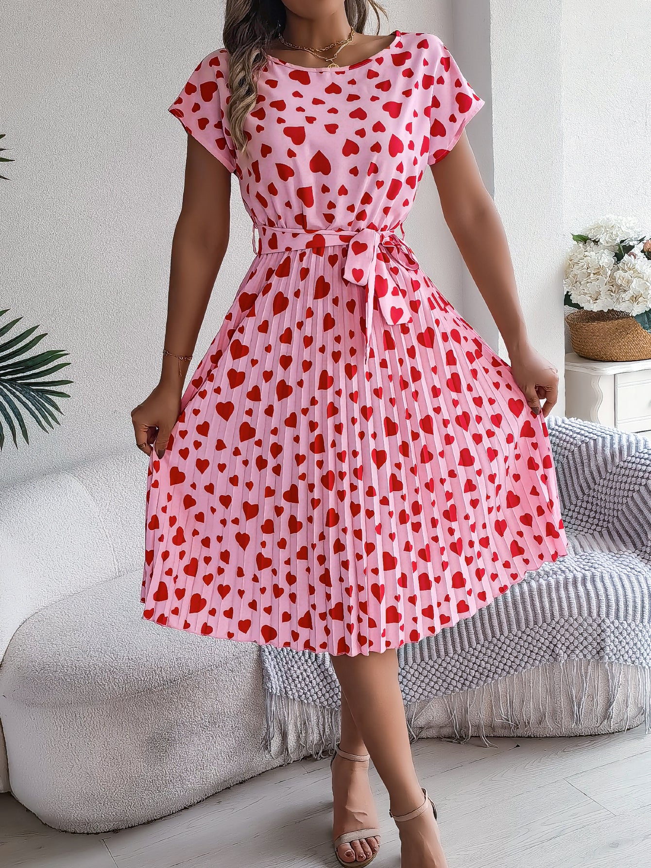 Women's Casual Color Block Heart Print Short Sleeve Tie Waist Pleated Dress
