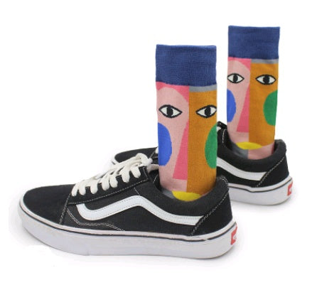 Autumn and winter personality Europe and the United States abstract art socks men and women couples college wind tube socks street tide socks