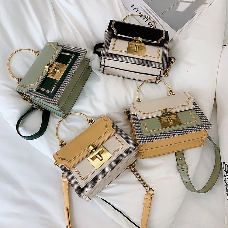 One shoulder messenger chain small square bag