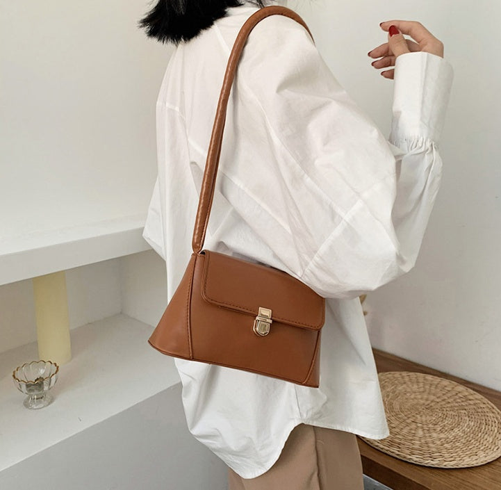 French niche retro armpit bag