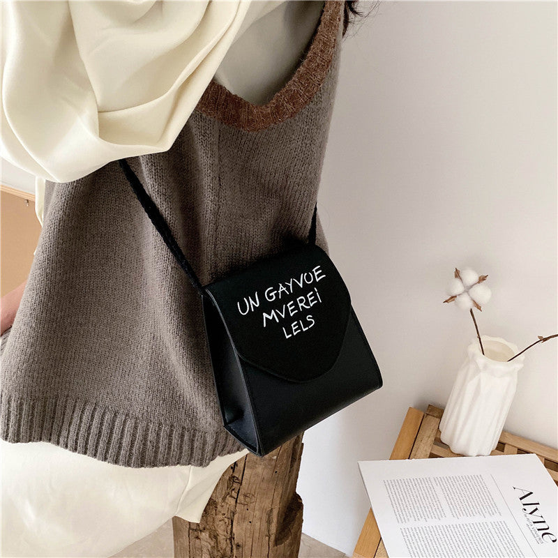 Wild One-shoulder Diagonal Retro Small Square Bag