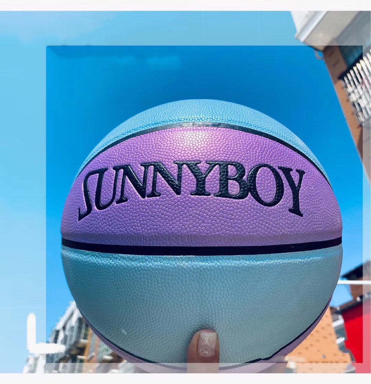 Kamæleon-smiley-basketball