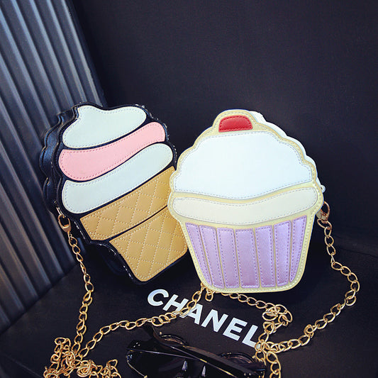 Ice cream cake shoulder bag
