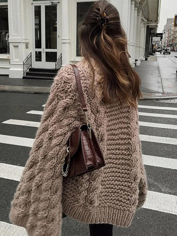 Women's Sweater Round-neck Flared Sleeves Knitted