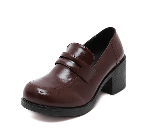 Spring and Autumn England retro women's shoes college wind Japanese uniform shoes thick with single shoes paint Pissen female round head small shoes