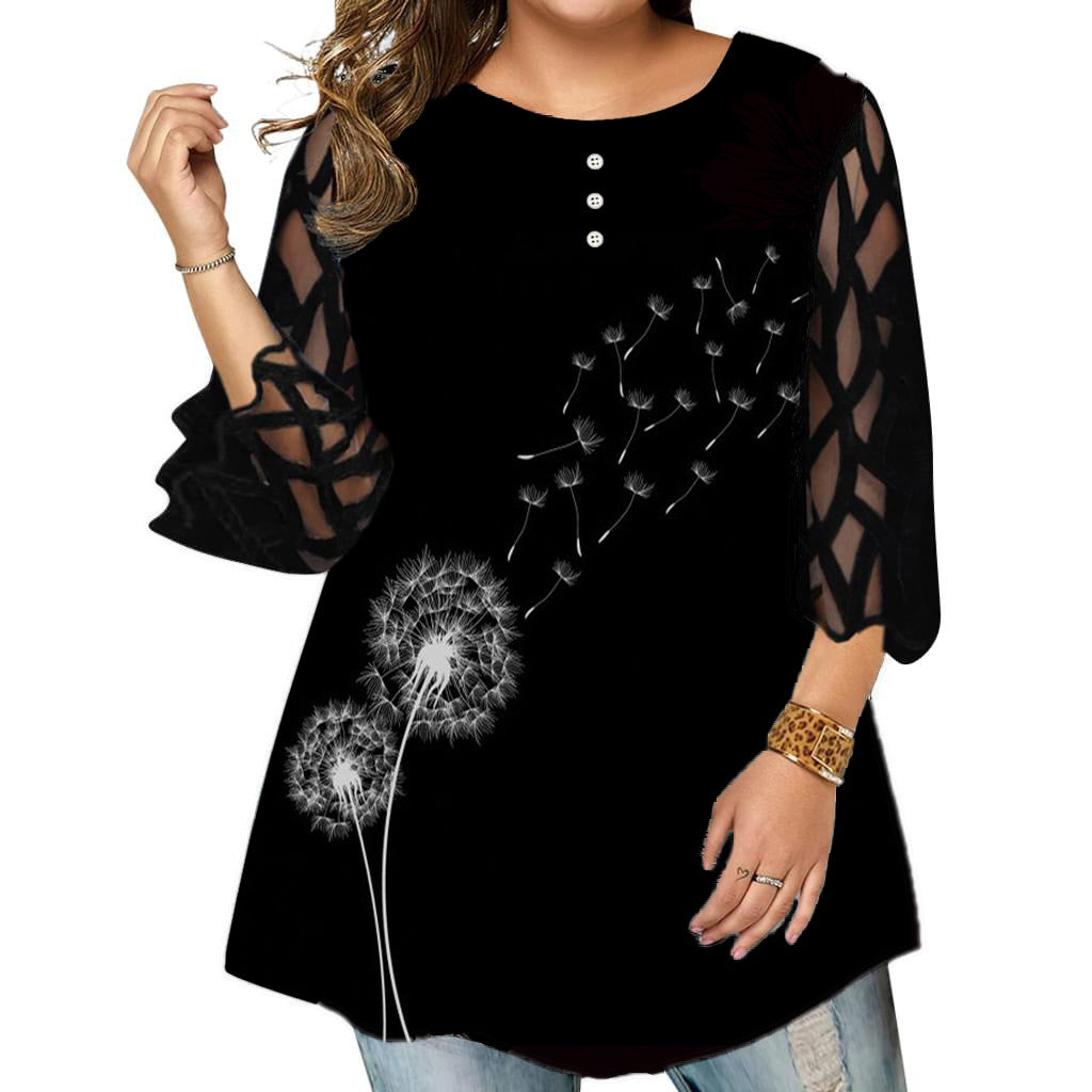 Kvinders nye blondeærmede, løse T-shirt med blomstermønster