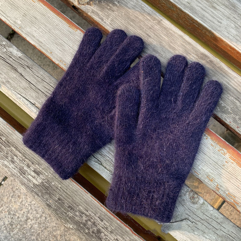 Warm cycling gloves for students