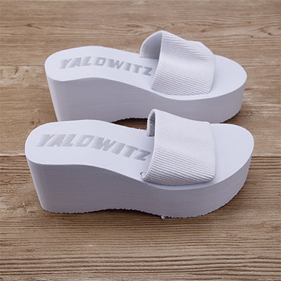 Platform flip-flop beach sandals