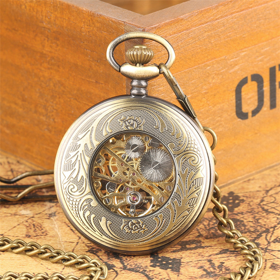 Hollow hollow mechanical pocket watch