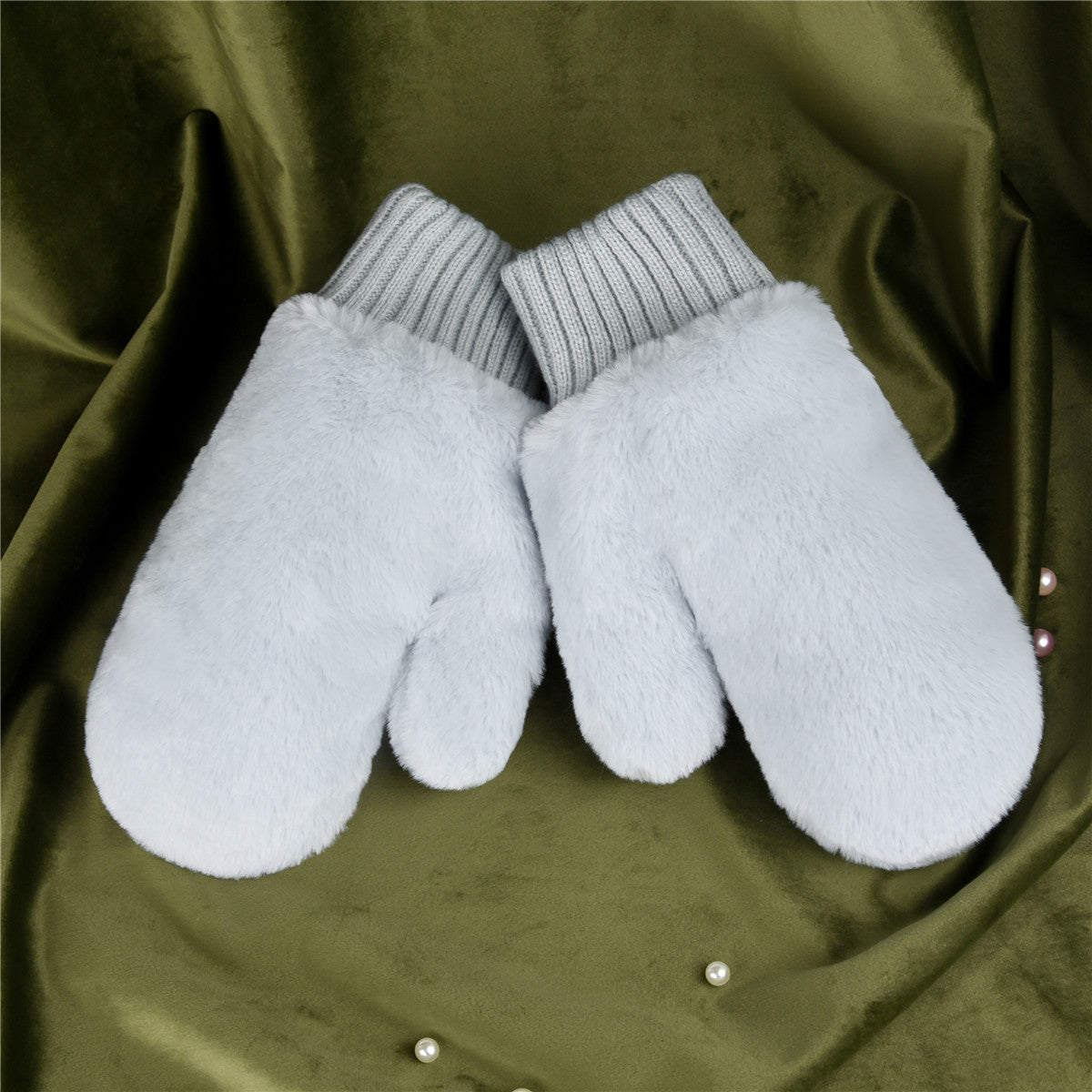 New Candy-colored Rabbit Plush Halter Gloves