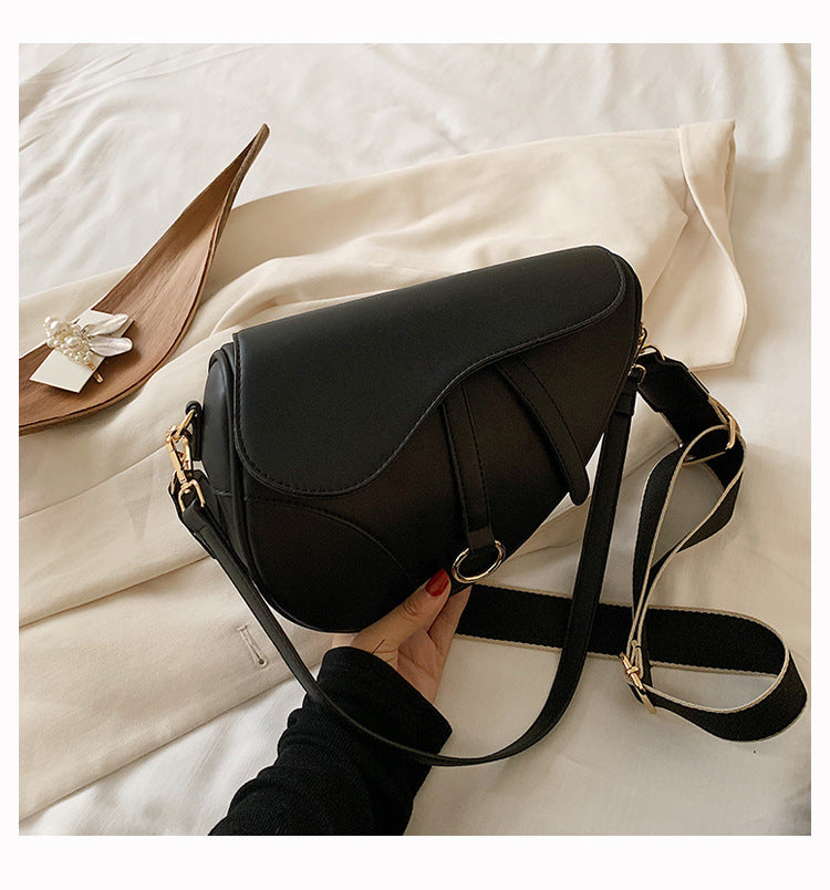 Horseshoe Broadband Messenger Bag