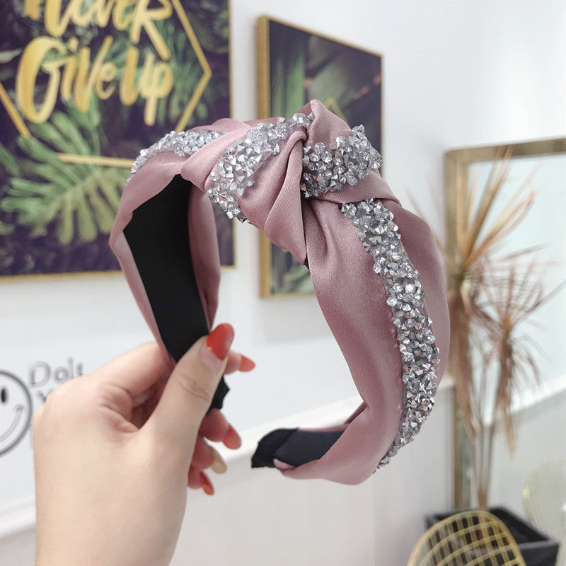 Simple solid color diamond headdress