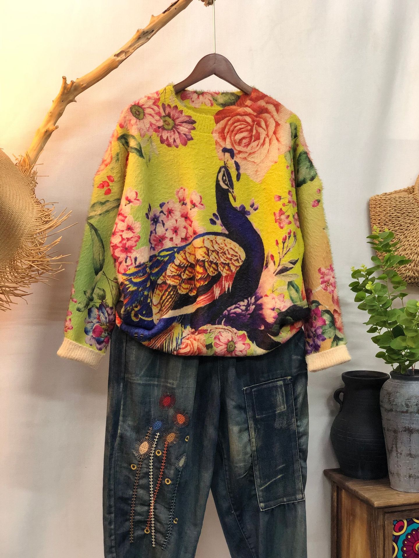 New Women's Loose-fitting Round-neck Sweater For Outerwear