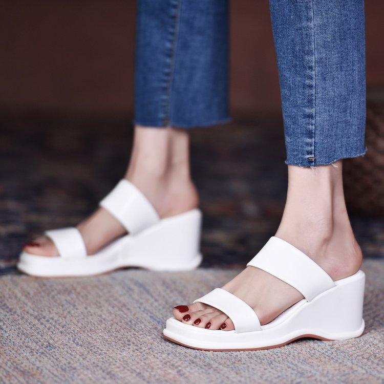 Women's Solid Color Platform Wedge Slippers