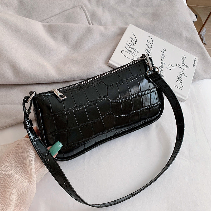 Casual one-shoulder messenger bag