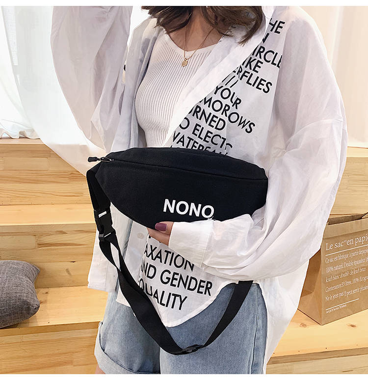 Canvas chest bag