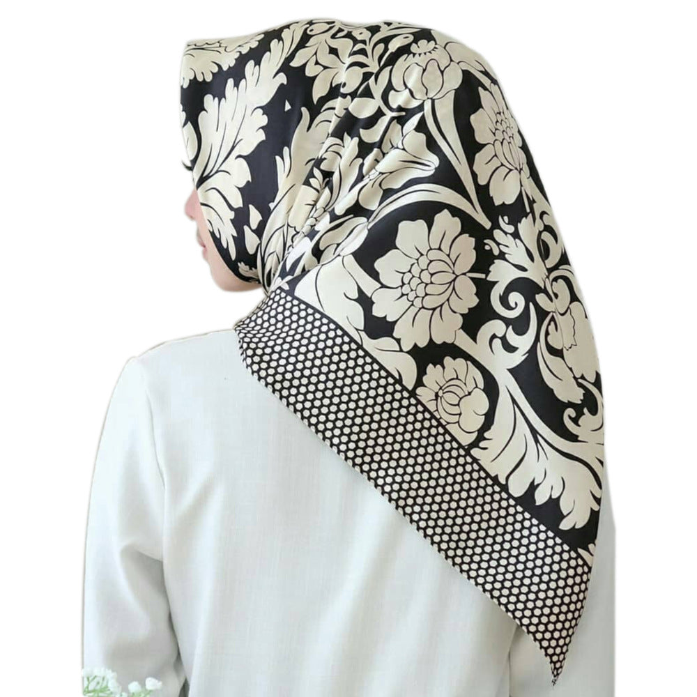 Explosive Leopard Printed Large Square Scarf
