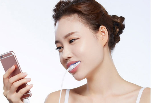 tooth whitening instrument