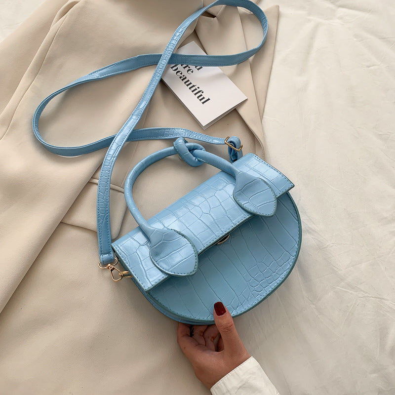 All-match texture one-shoulder portable saddle bag