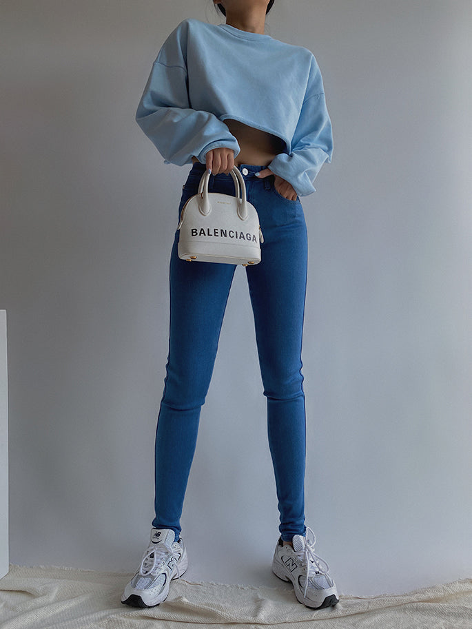 High-waisted slim pants that lift buttocks nine minutes