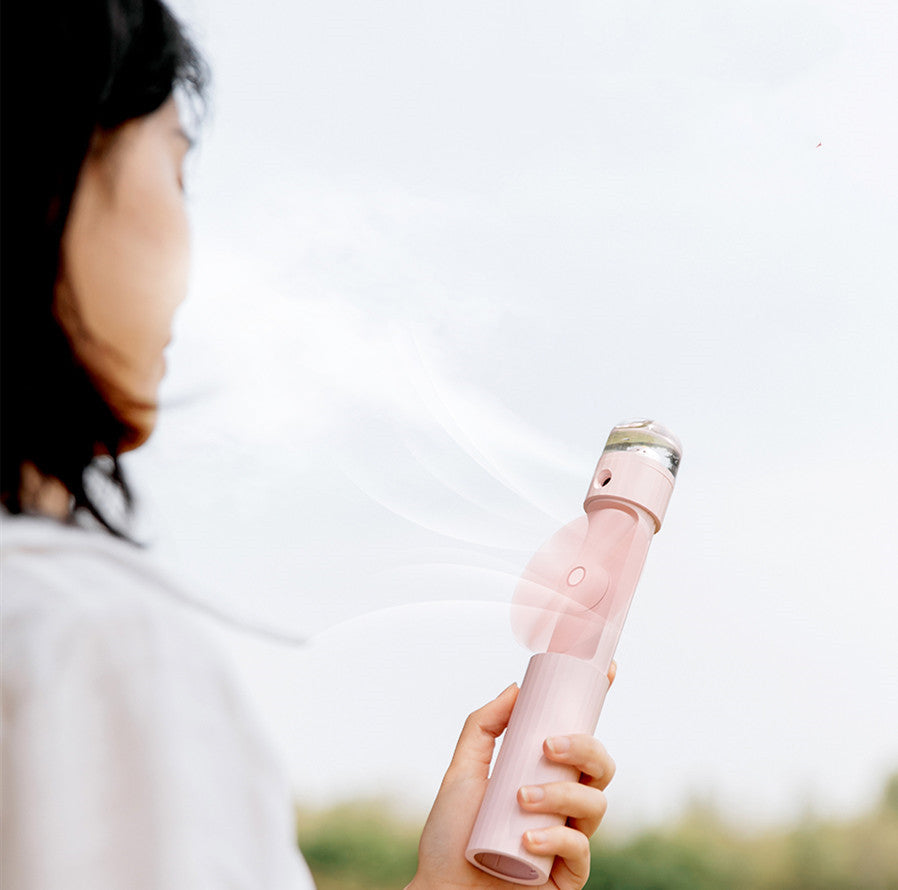 Mini handheld telescopic spray cooling fan