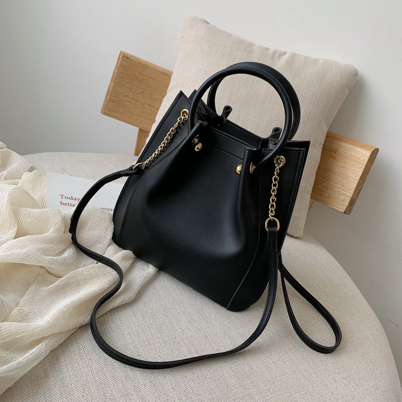 Ladies bucket chain shoulder bag