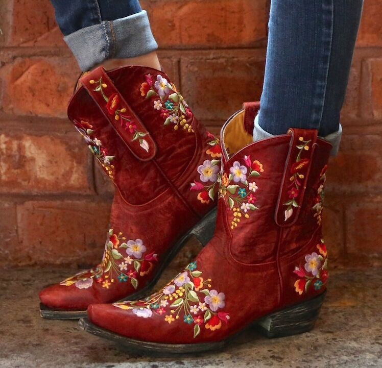 Embroidered Pointed Toe Women's Low Boots