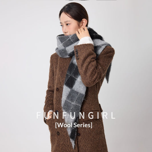 Retro Diamond Jacquard Plaid Cotton Wool Triangle Scarf Warm Neck Warmer