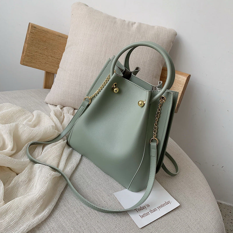 Ladies bucket chain shoulder bag