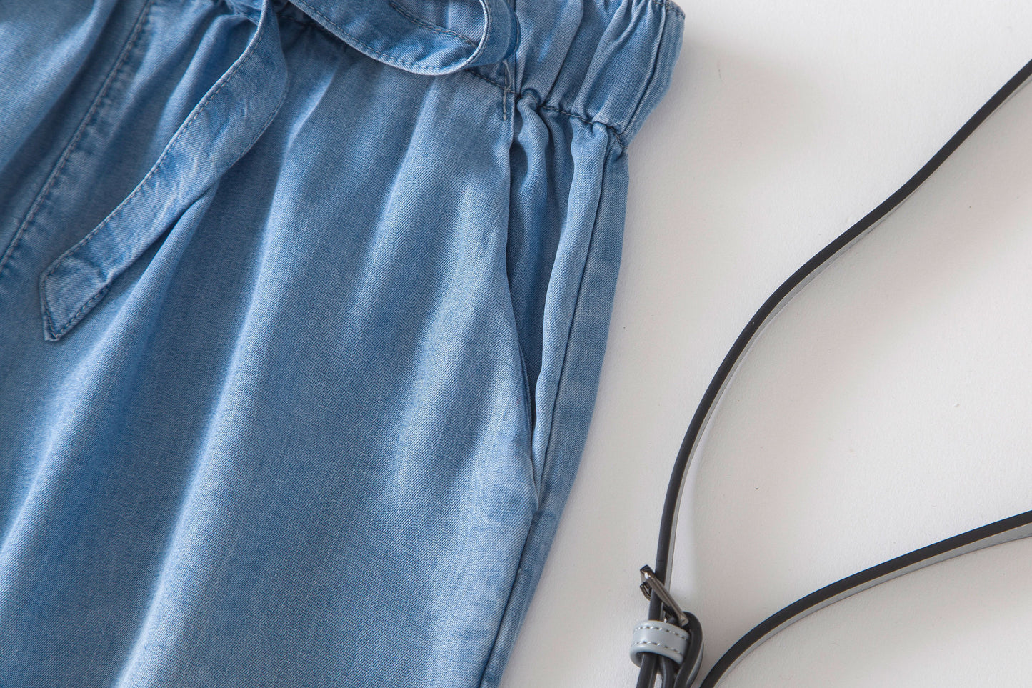 Cool denim casual little foot radish Harun pants