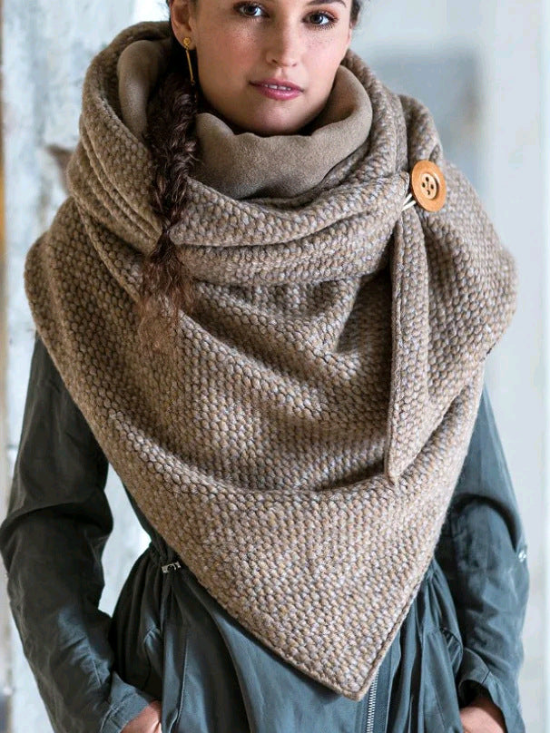Cashew Flower Pattern Triangle Neck Scarf