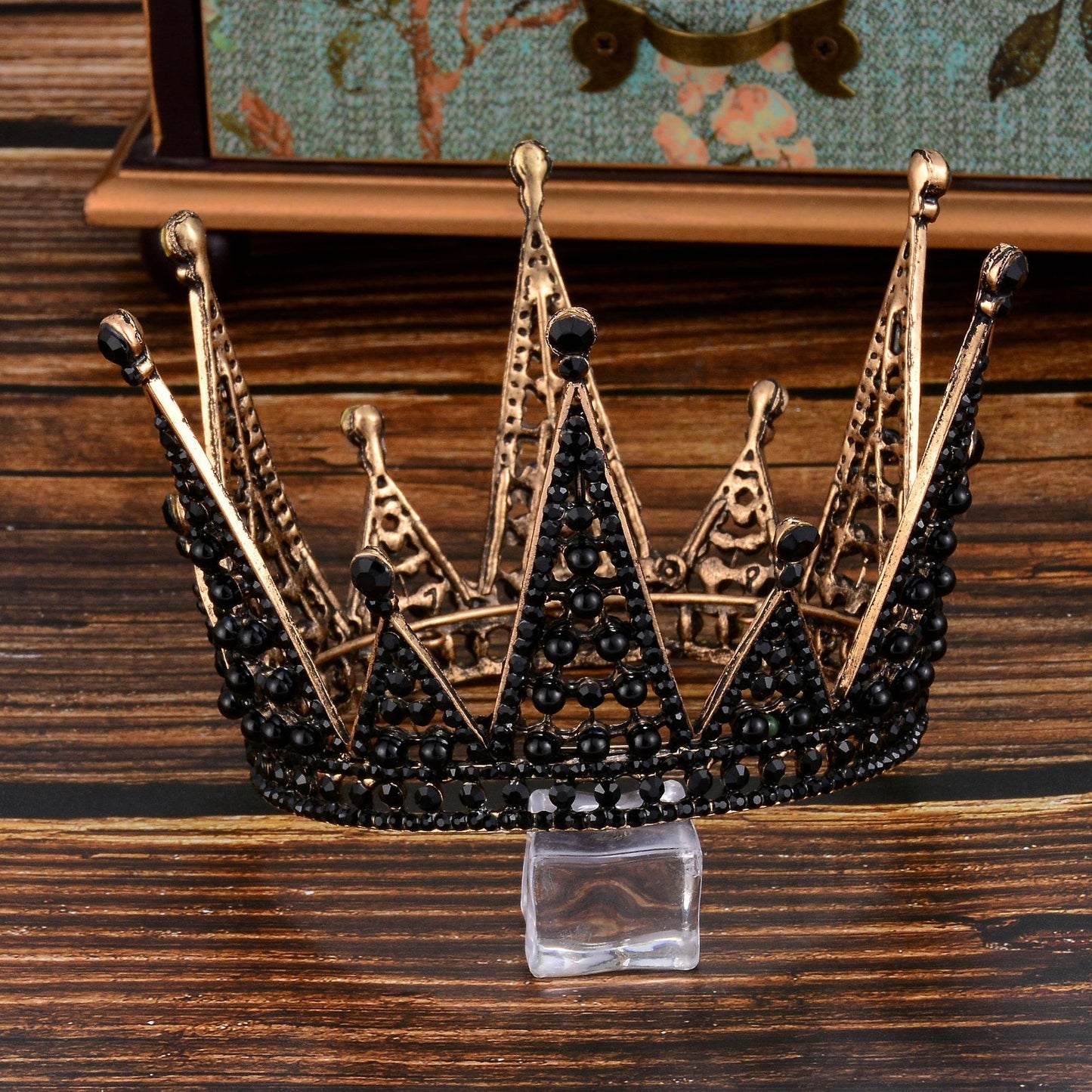 Korean new bride black crown